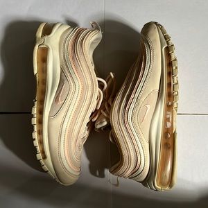 WOMEN'S NIKE AIR MAX 97 CASUAL SHOES